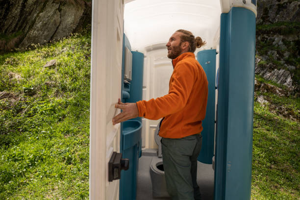 Best Affordable portable toilet rental  in Barrackville, WV