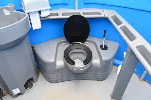 Best Luxury portable toilet rental  in Barrackville, WV