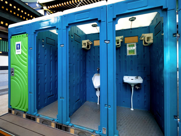 Best Luxury portable toilet rental  in Barrackville, WV